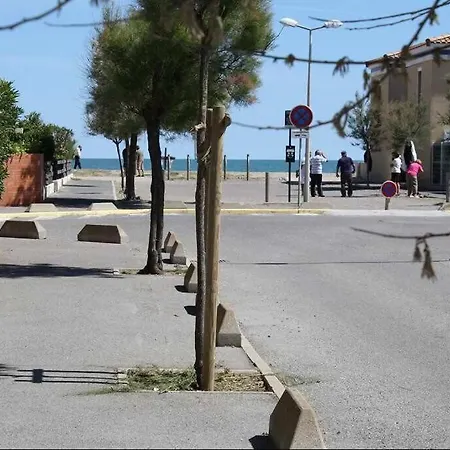 Les Mas De La Mer
